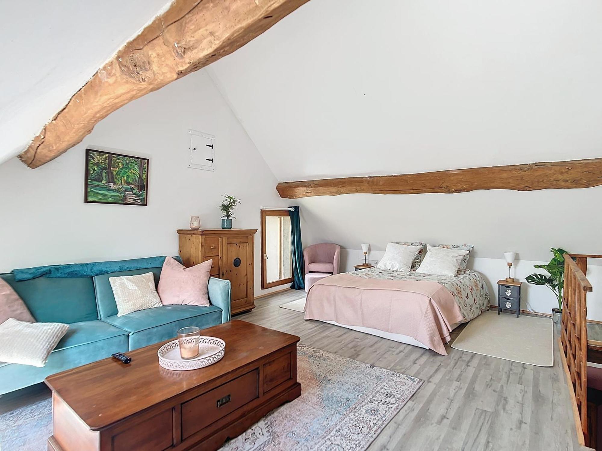 Charmante Maison Joux-la-Ville Экстерьер фото