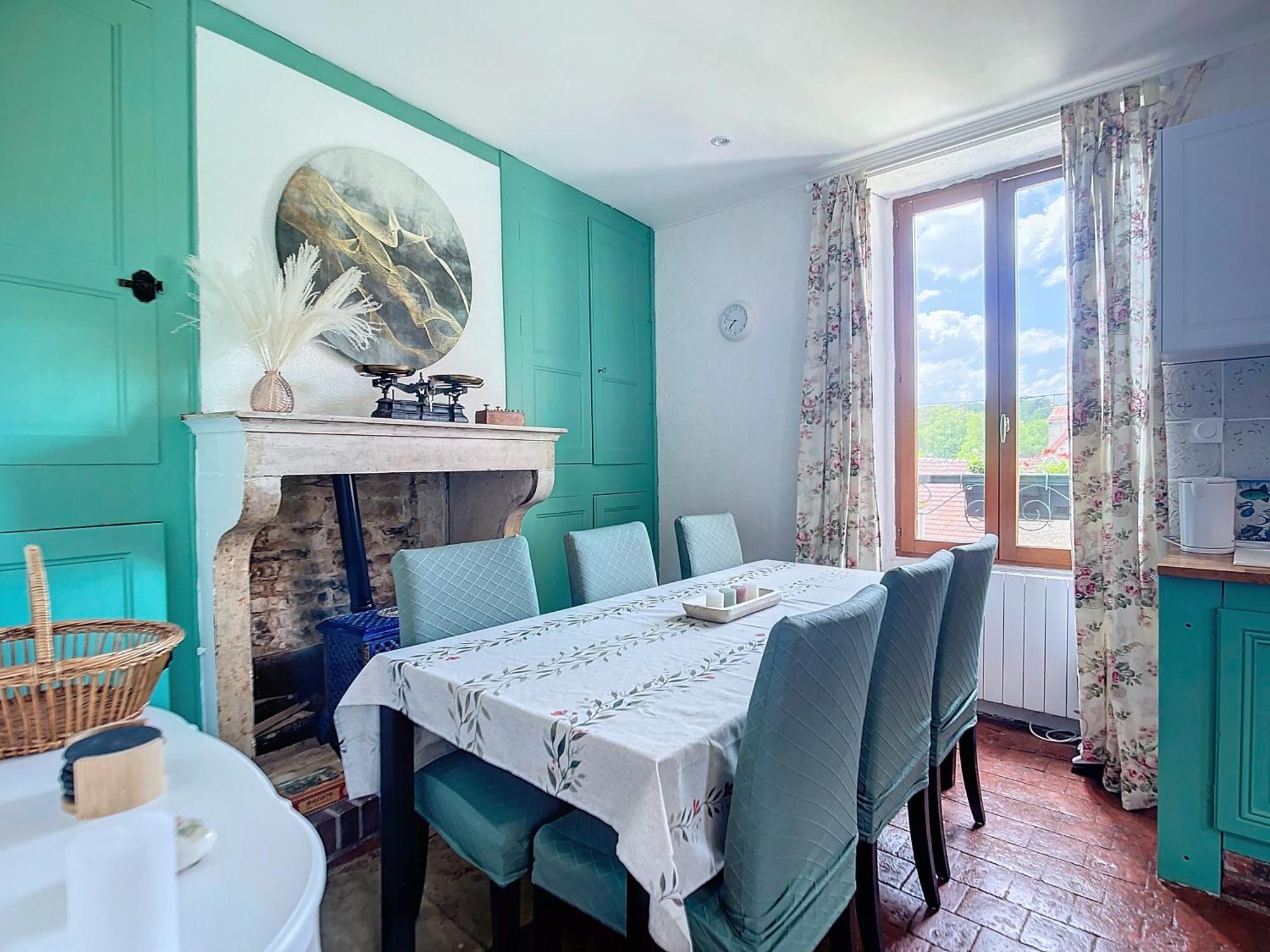 Charmante Maison Joux-la-Ville Экстерьер фото