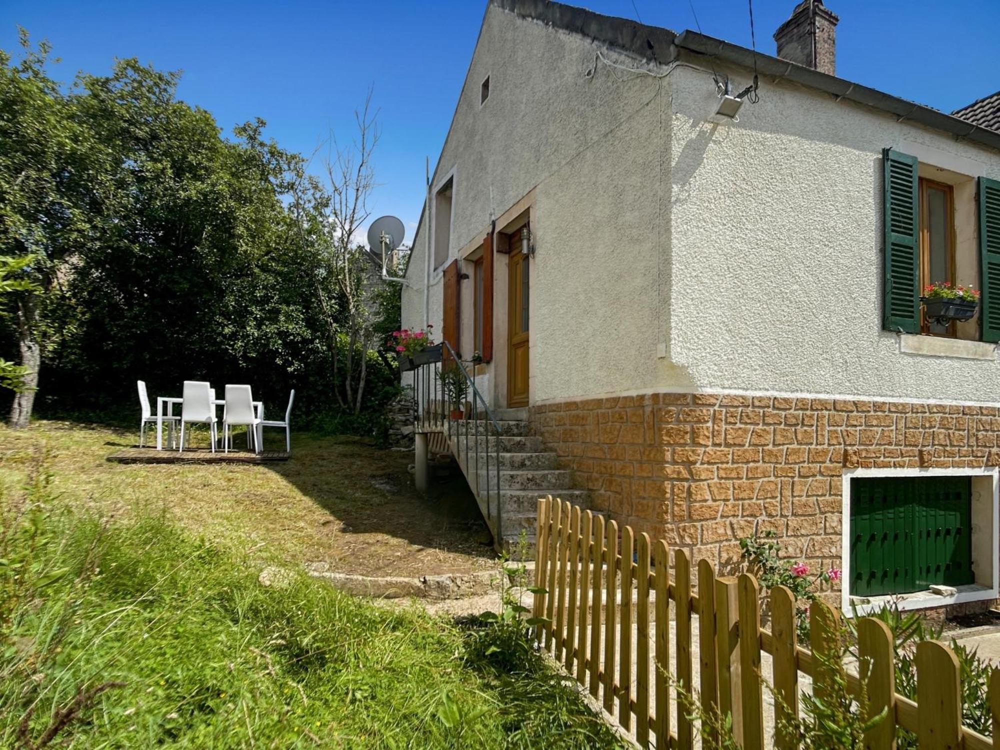 Charmante Maison Joux-la-Ville Экстерьер фото